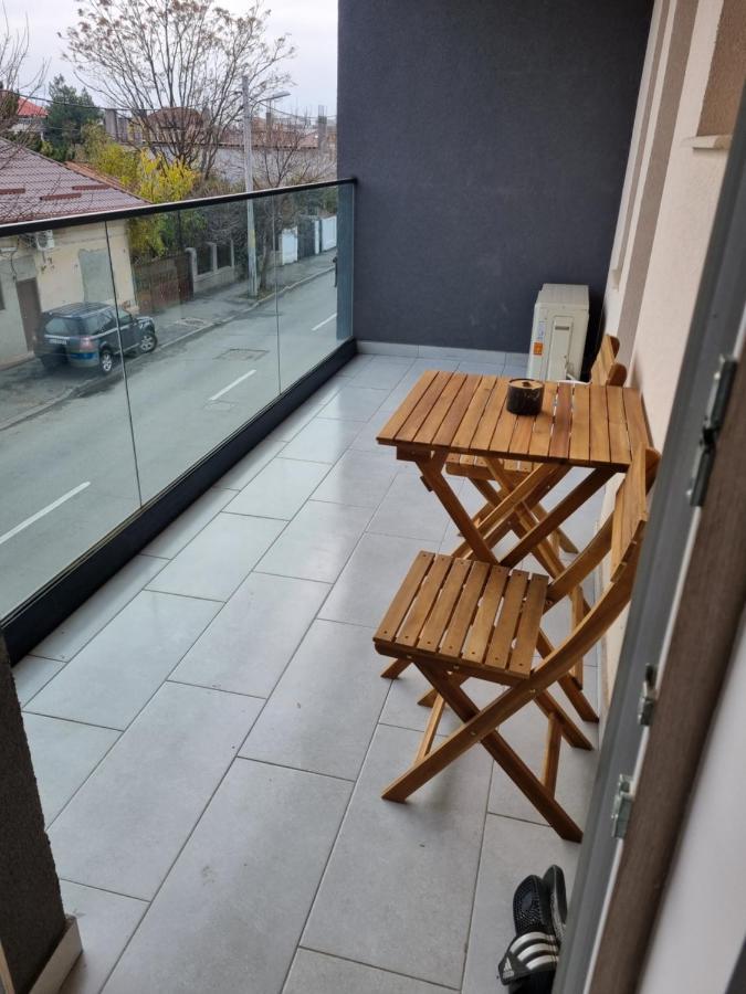 Apartament Mihai Cassas Residence ไกรโอวา ภายนอก รูปภาพ